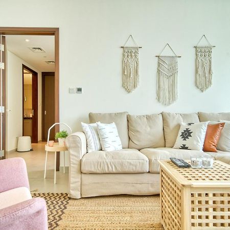 Boho-Chic Cosy 1Br, Minutes To Burj Khalifa Apartment Dubai Luaran gambar